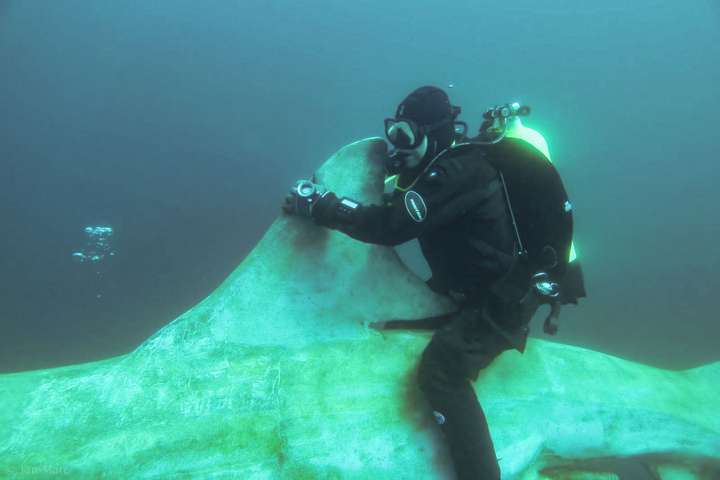 Tauchen im Kreidesee Hemmoor – Horsing für Fortgeschrittene unter Wasser